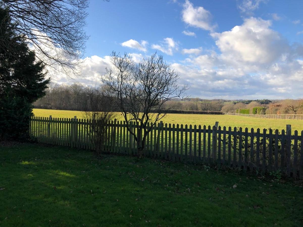 Self Contained Garden Studio With Stunning Views Sissinghurst Esterno foto
